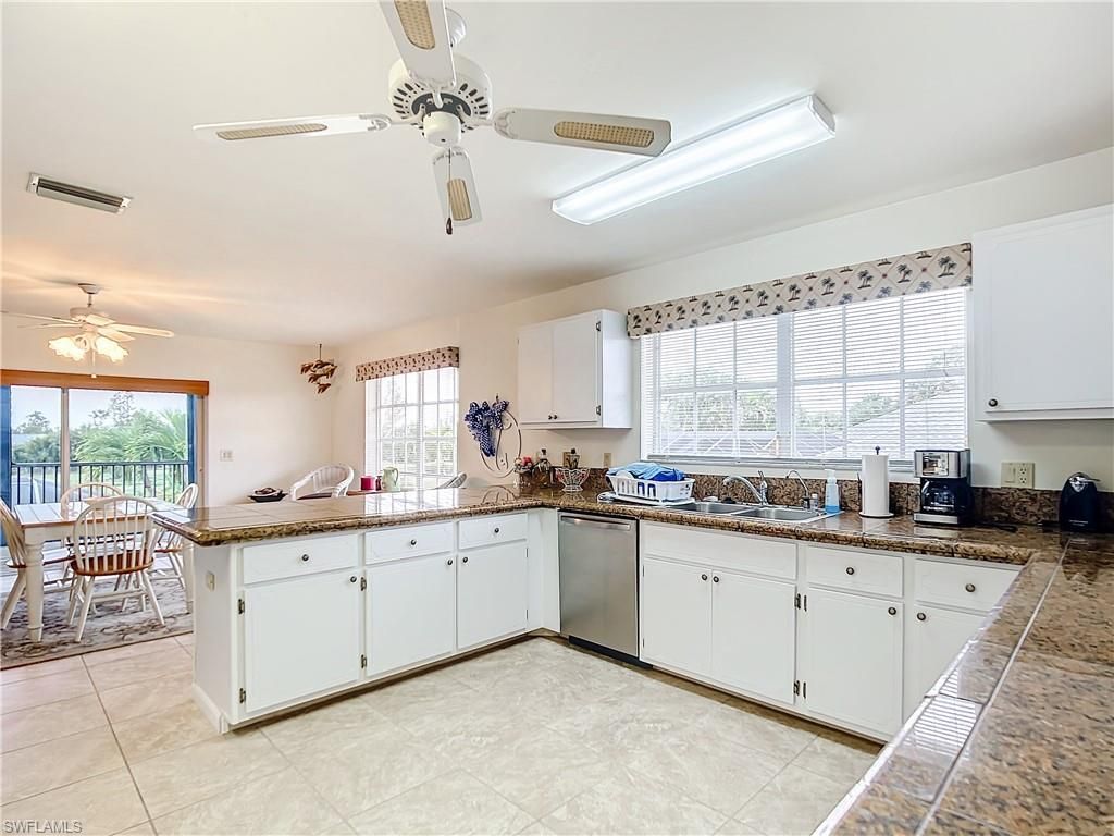 Dining room, Interior, Kitchen