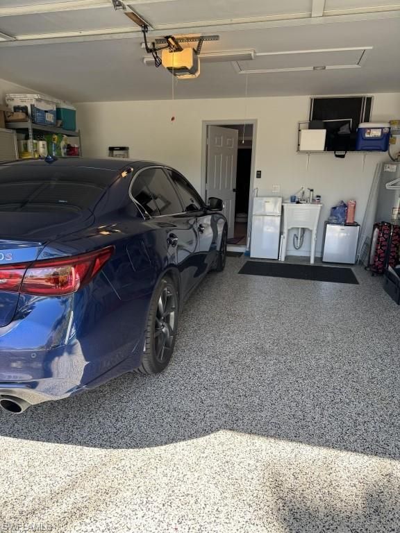 Garage, Interior