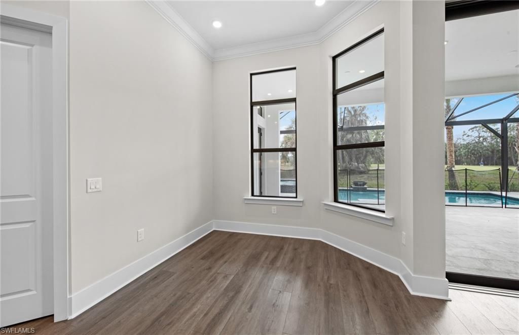 Empty room, Interior, Recessed Lighting, Sun Room, Wood Texture Flooring