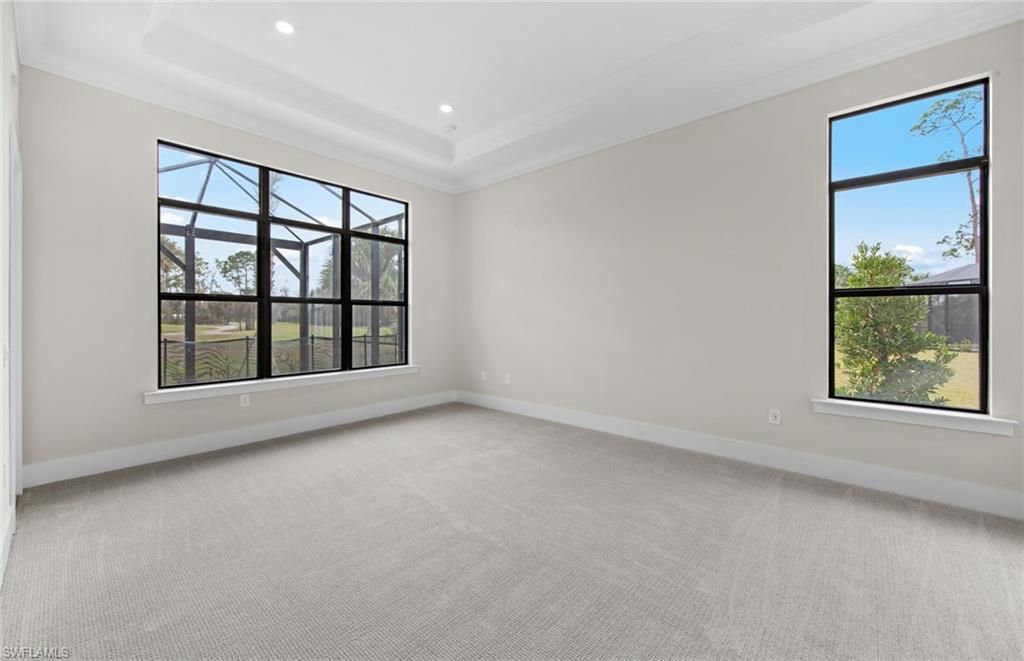 Empty room, Interior, Recessed Lighting