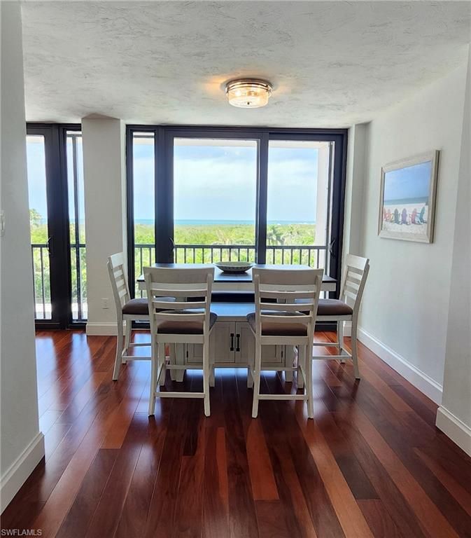 Dining room, Interior, Water, Wood Texture Flooring