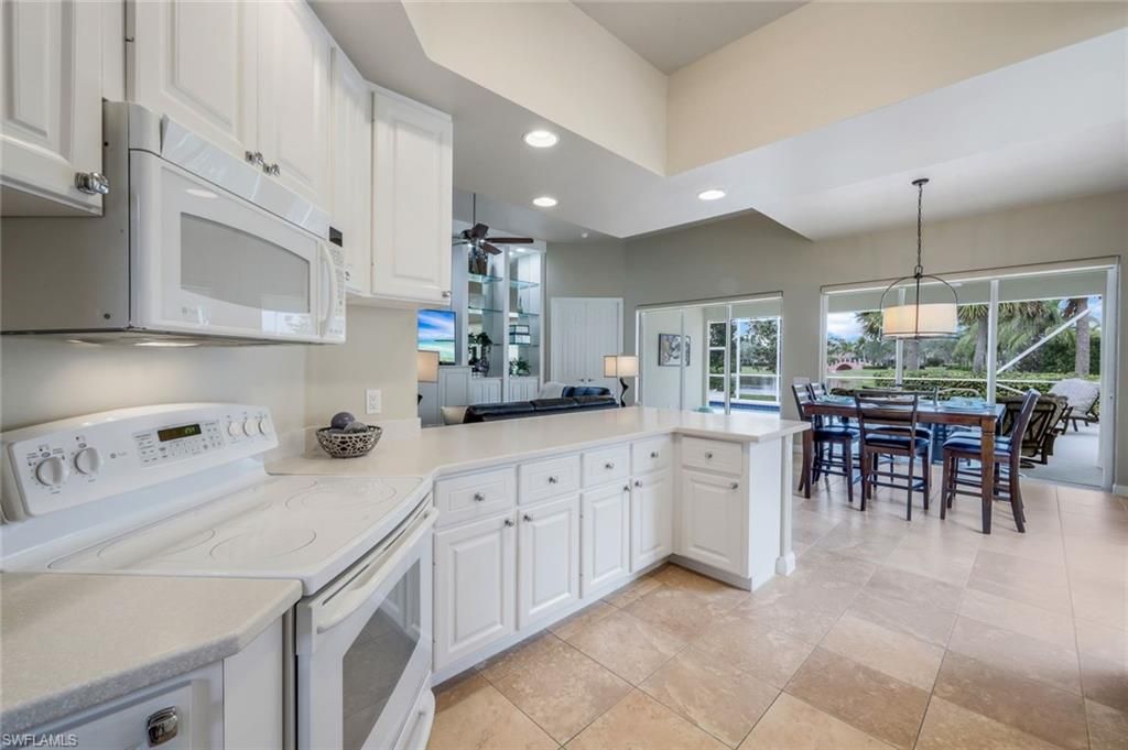 Dining room, Interior, Kitchen, Pendant Lights, Recessed Lighting