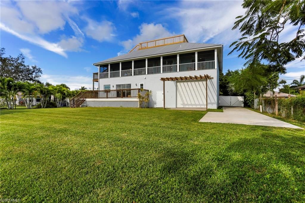 Backyard, Exterior