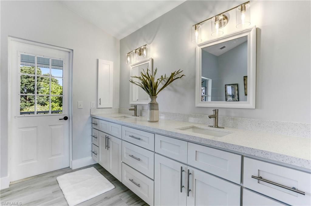 Bathroom, Dual Sink Vanities, Interior, Wood Texture Flooring