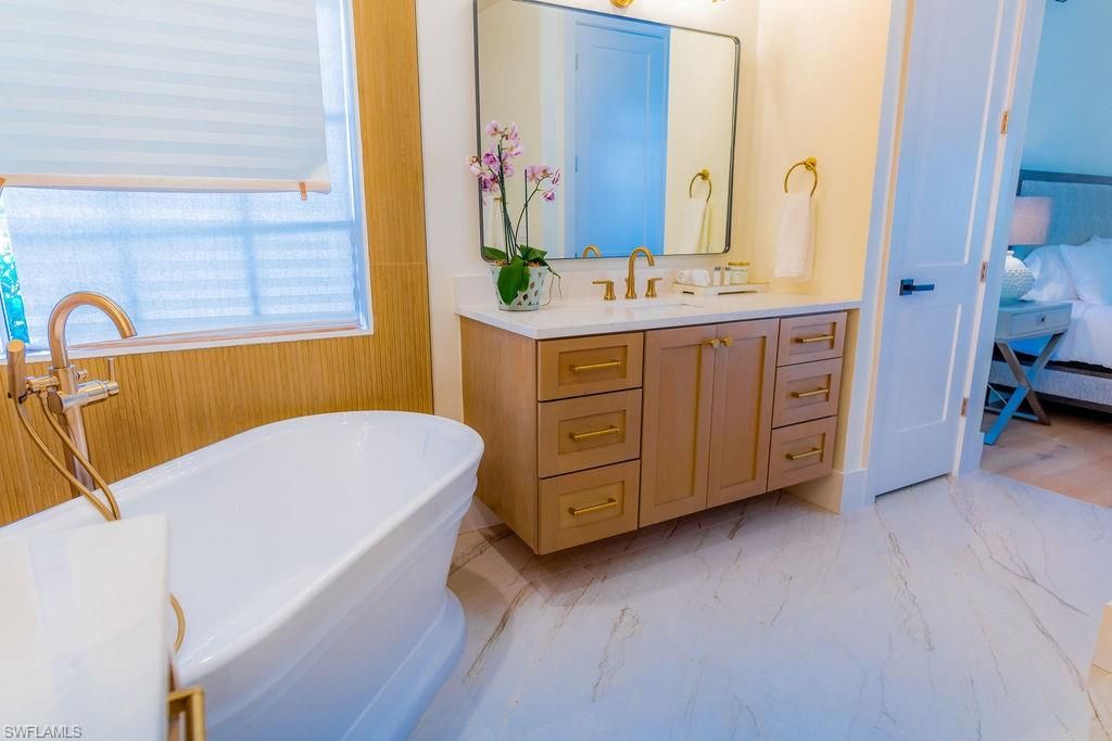 Bathroom, Dual Sink Vanities, Free Standing Baths, Interior, Marble