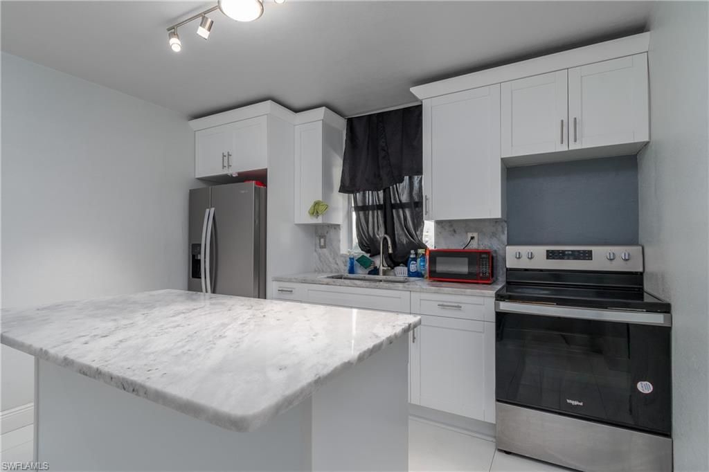 Interior, Kitchen, Stainless Steel Appliances