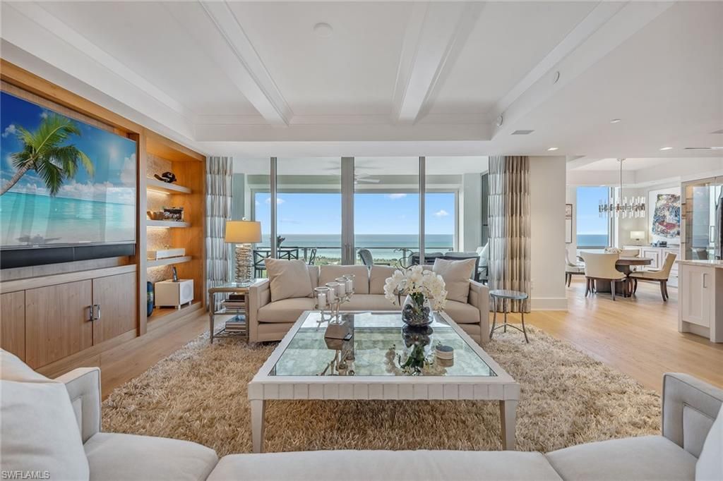 Chandelier, Dining room, Interior, Living room, Recessed Lighting, Water, Wood Texture Flooring