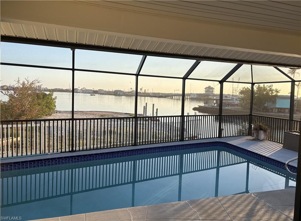 Glass Ceilings, Interior, Pool, Sun Room, Water