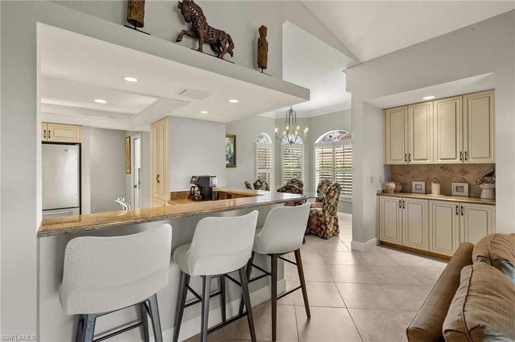 Chandelier, Dining room, Interior, Kitchen, Recessed Lighting