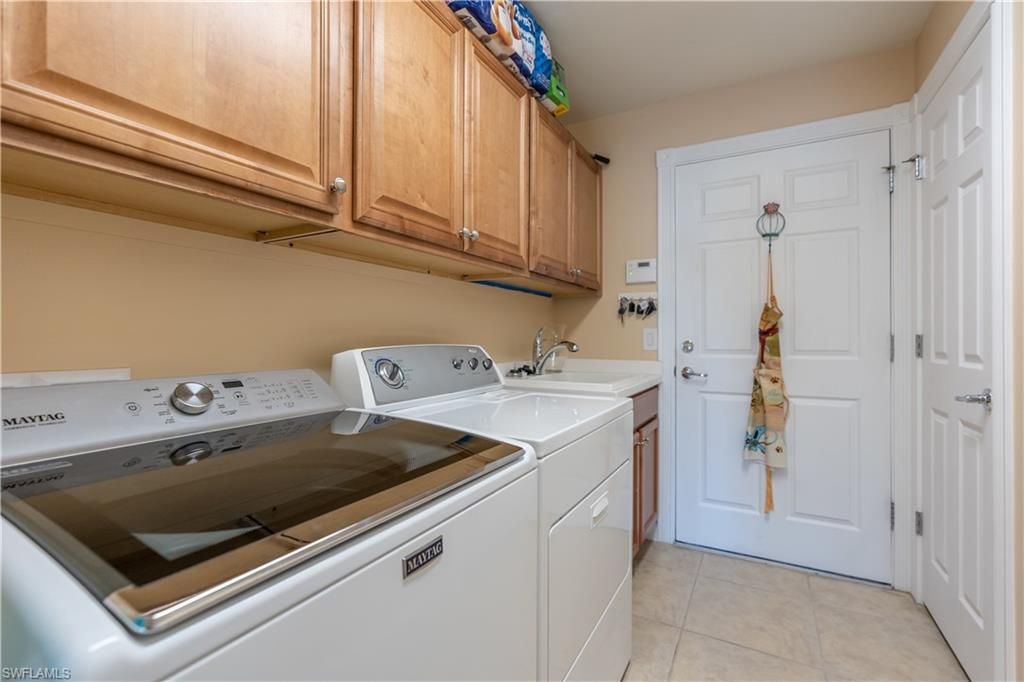 Interior, Washer