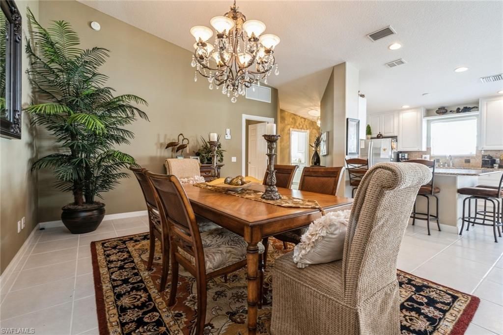 Chandelier, Dining room, Interior, Kitchen, Recessed Lighting