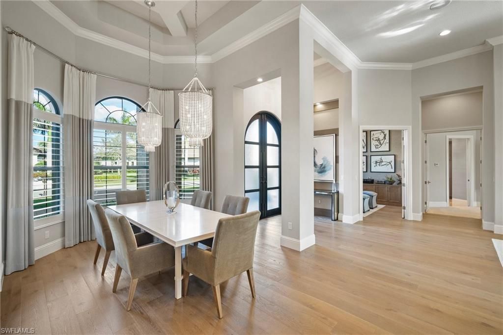Dining room, Interior, Pendant Lights, Recessed Lighting, Wood Texture Flooring