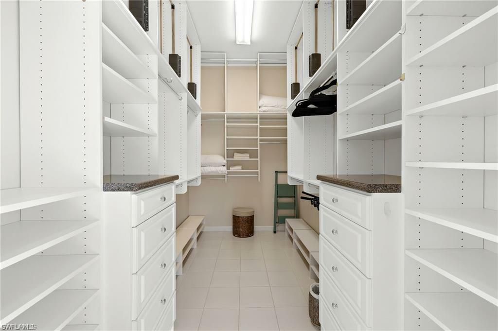 Interior, Walk-in Closets