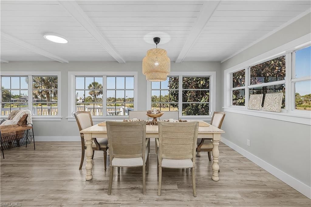 Dining room, Interior, Recessed Lighting, Wood Texture Flooring