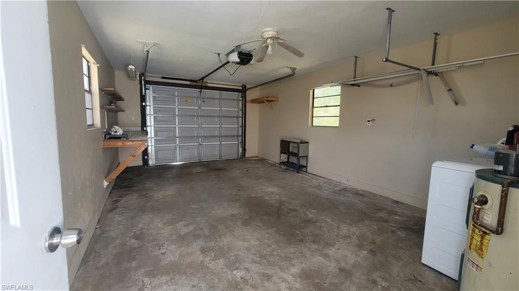 Garage, Interior
