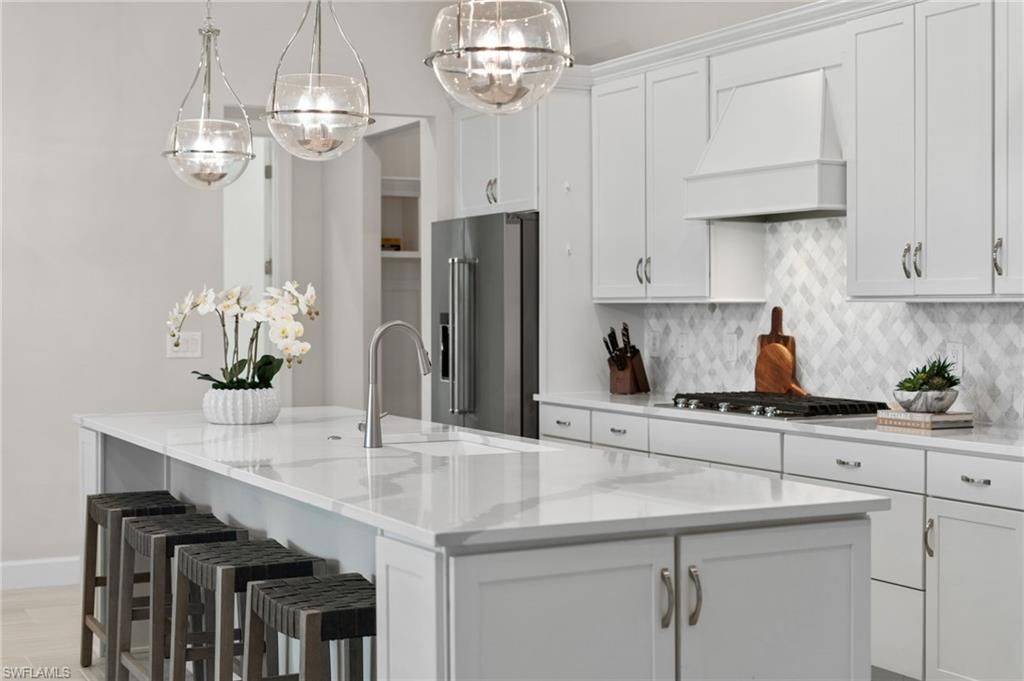 Interior, Kitchen, Pendant Lights