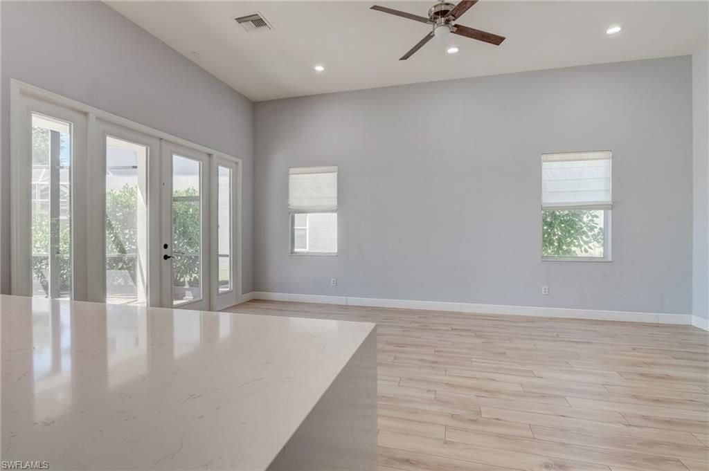 Empty room, Interior, Recessed Lighting, Wood Texture Flooring