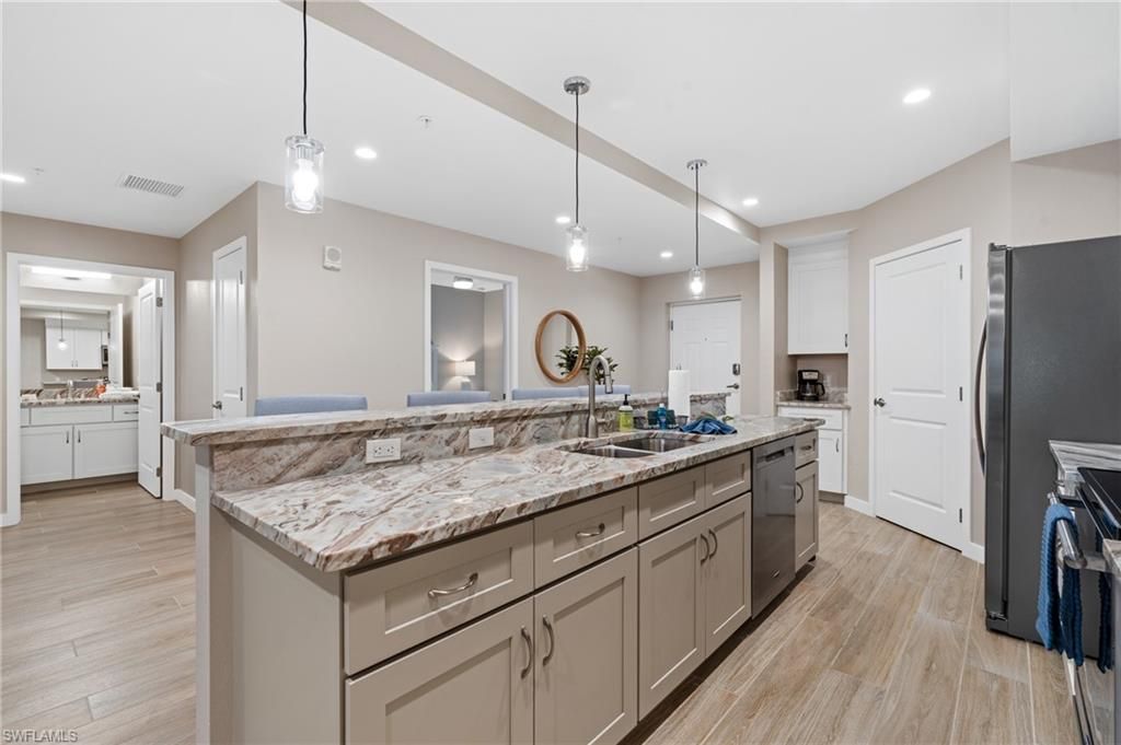 Interior, Kitchen, Pendant Lights, Recessed Lighting, Wood Texture Flooring