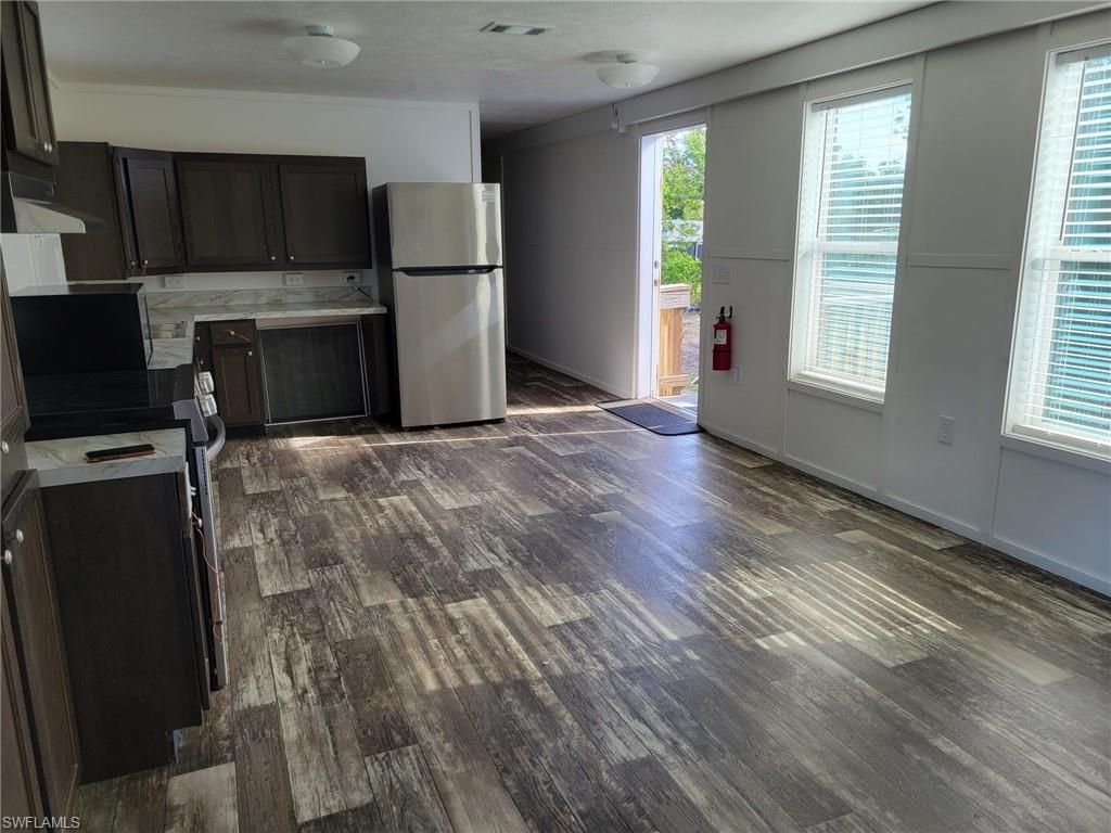 Interior, Kitchen, Wood Texture Flooring
