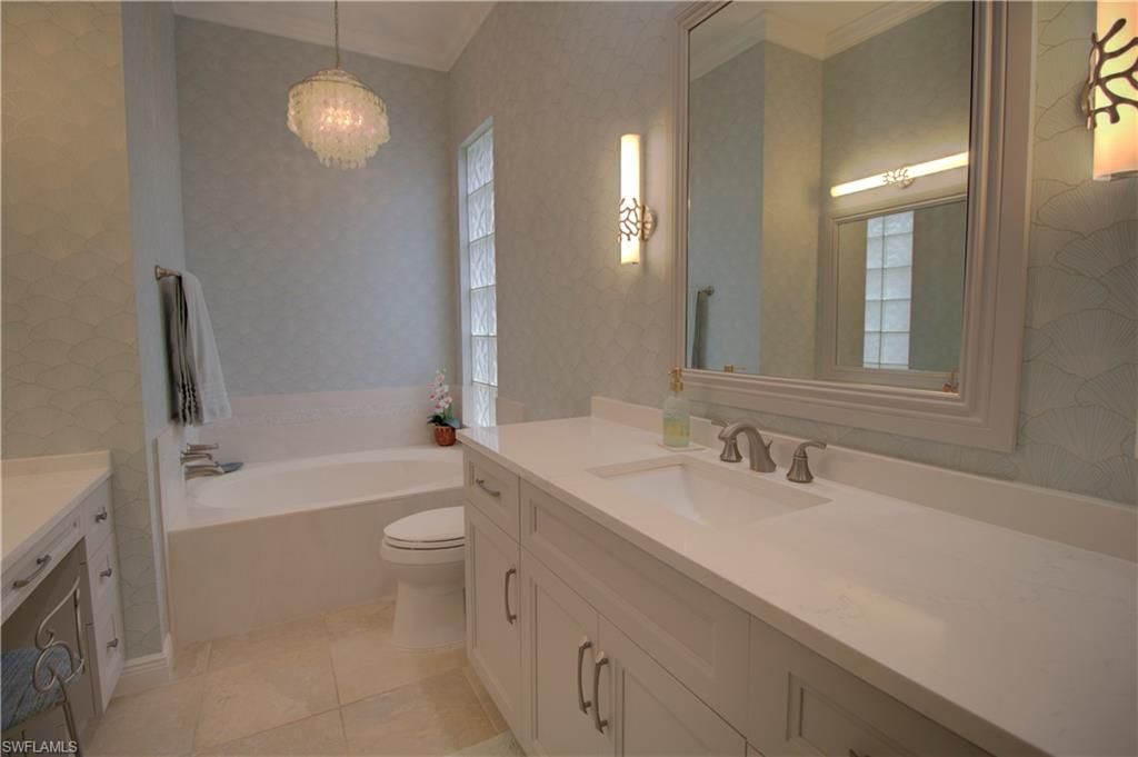 Bathroom, Interior, Pendant Lights