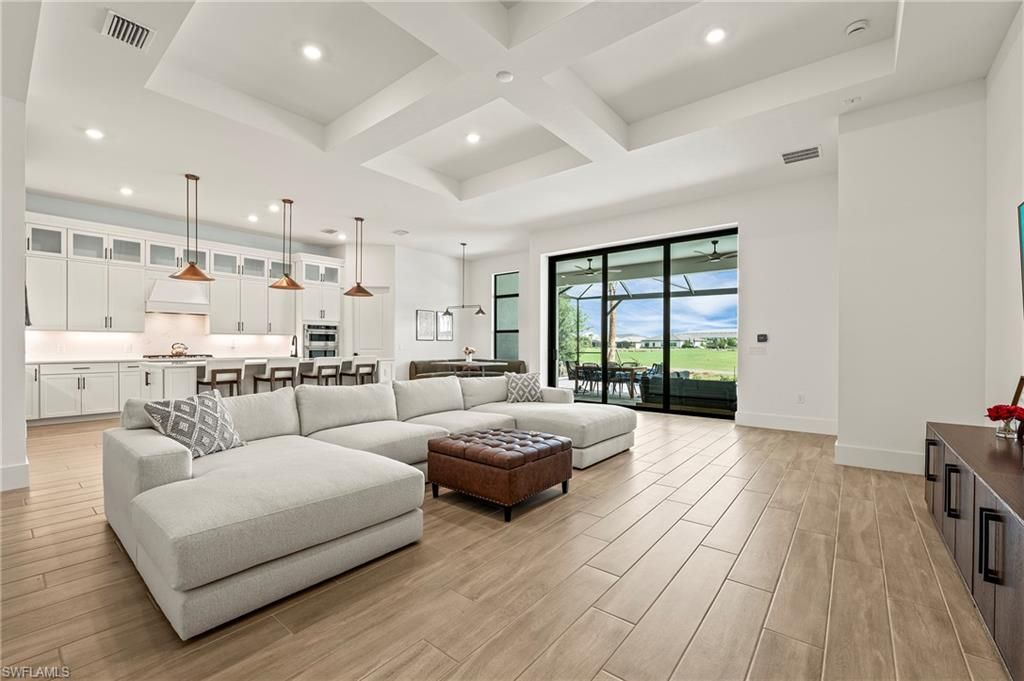 Interior, Kitchen, Living room, Pendant Lights, Recessed Lighting, Wood Texture Flooring