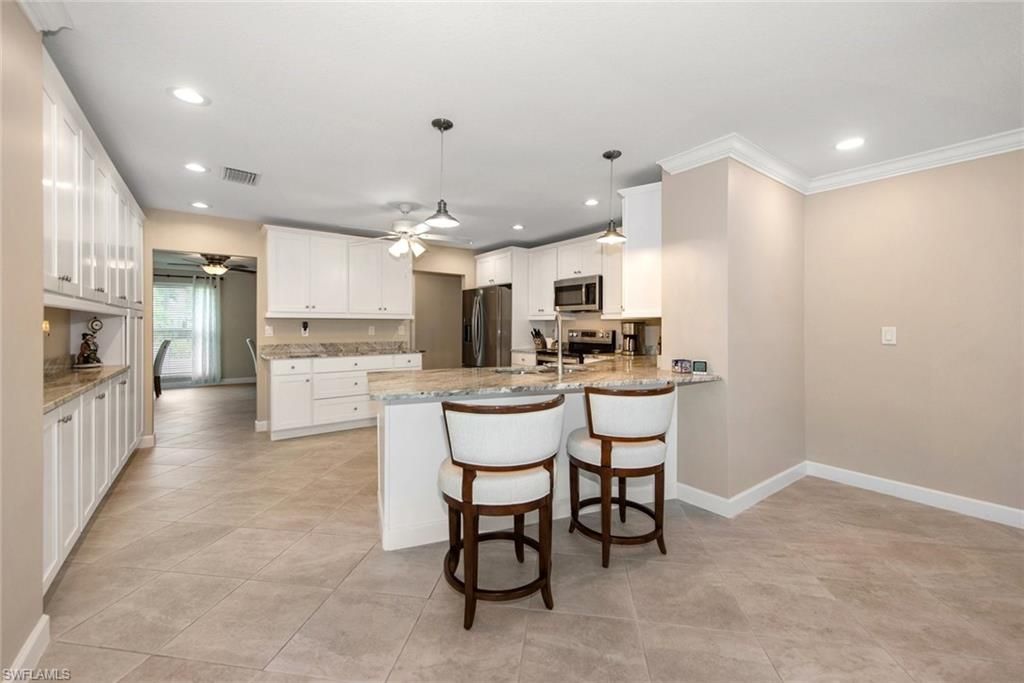 Interior, Kitchen, Pendant Lights, Recessed Lighting, Stainless Steel Appliances