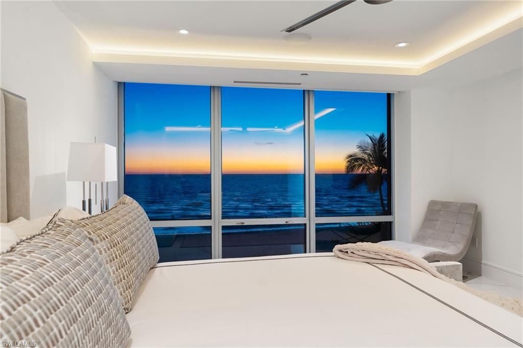 Bedroom, Interior, Recessed Lighting, Water