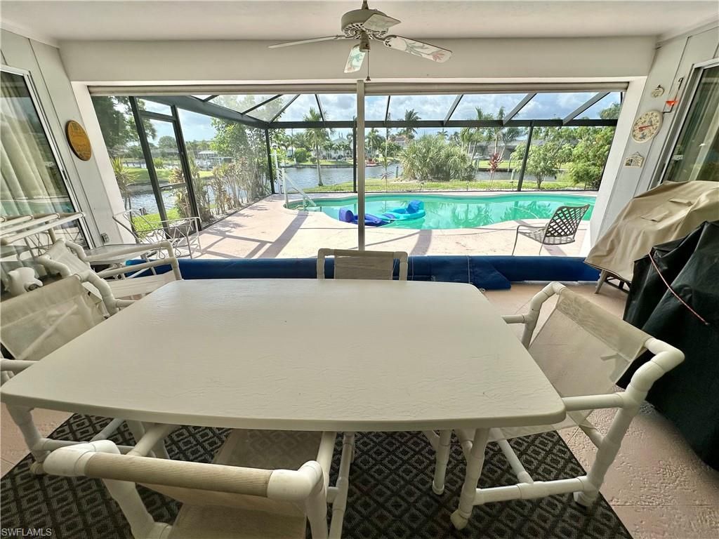 Dining room, Glass Ceilings, Interior, Pool, Sun Room, Water