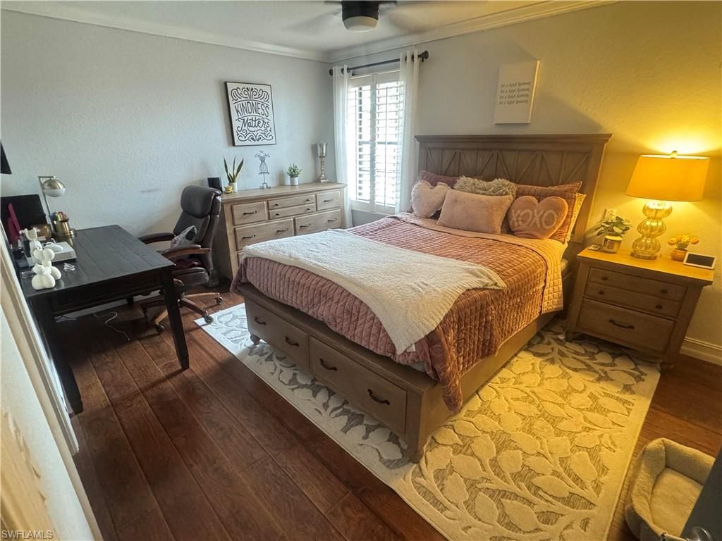 Bedroom, Home Office, Interior, Wood Texture Flooring