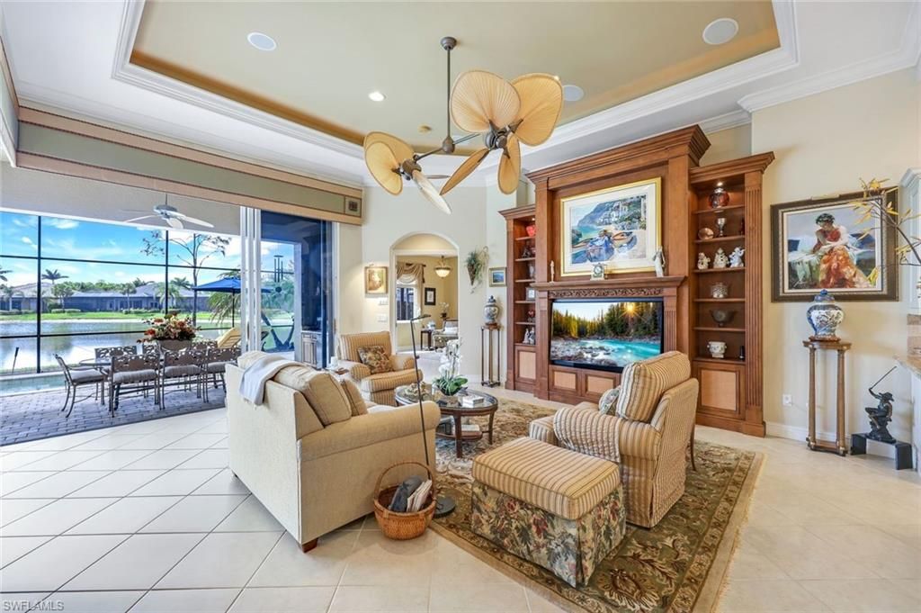 Dining room, Fireplace, Interior, Living room, Pendant Lights, Recessed Lighting