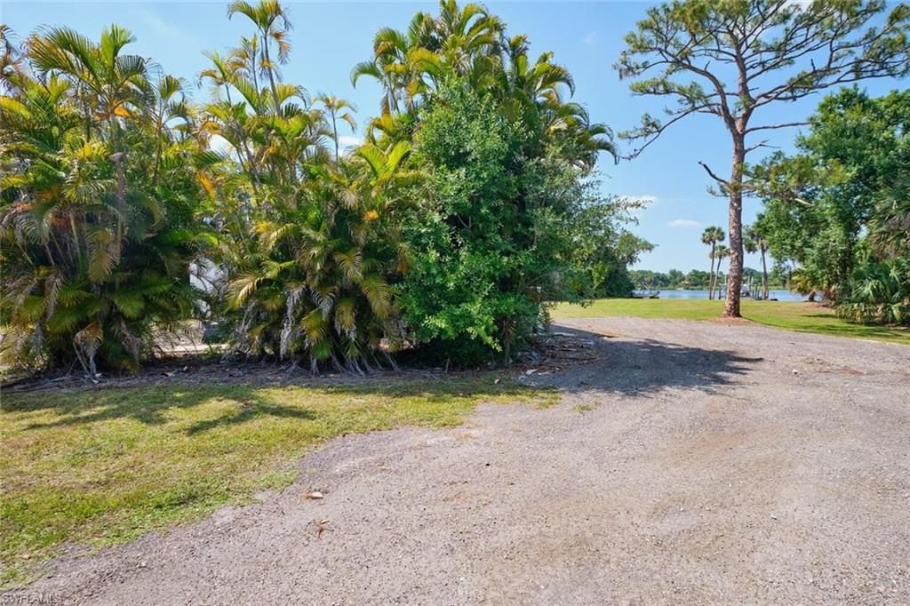 Backyard, Exterior, Lake