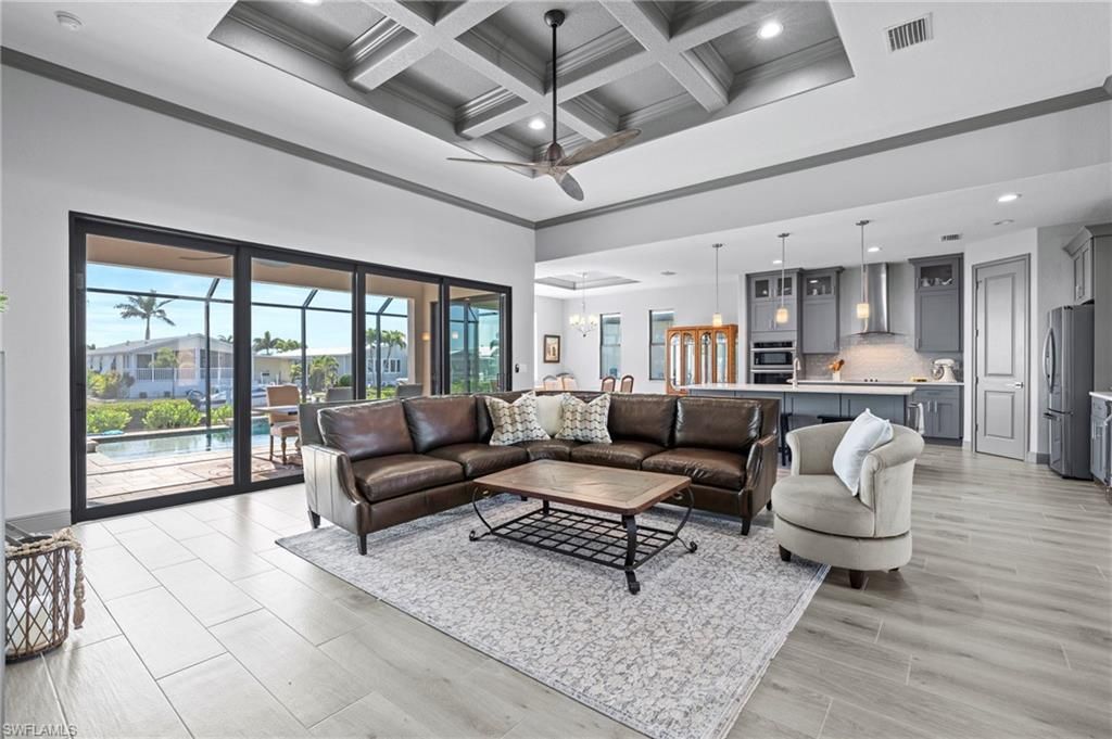 Interior, Kitchen, Living room, Pendant Lights, Recessed Lighting, Wood Texture Flooring