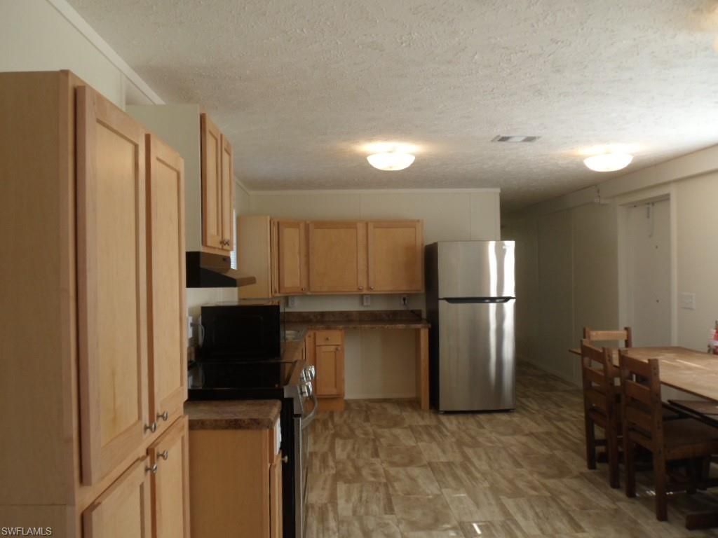 Dining room, Interior, Kitchen, Stainless Steel Appliances