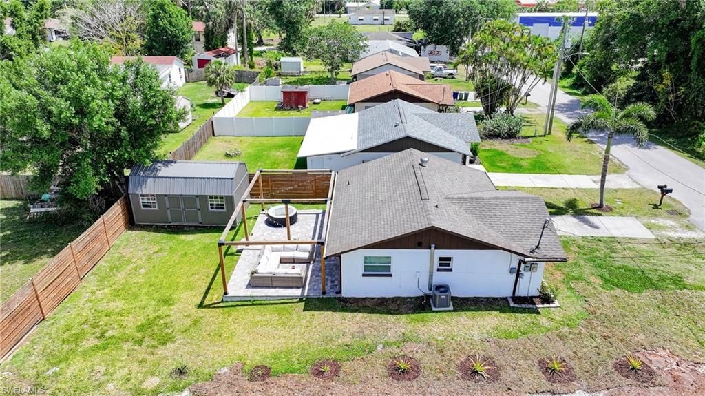 Exterior, Drone