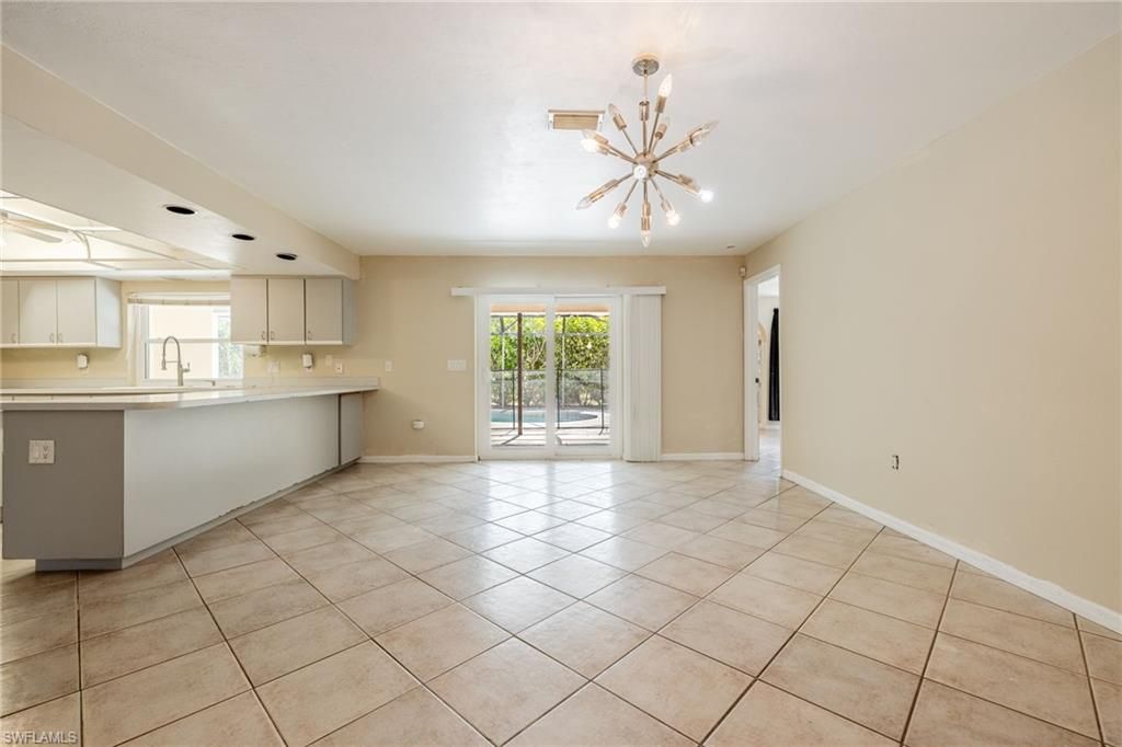 Empty room, Interior, Kitchen, Pendant Lights