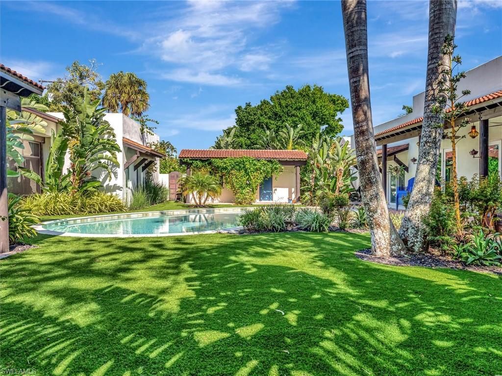 Backyard, Exterior, Pool