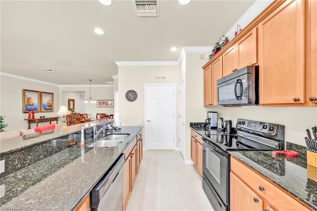 Interior, Kitchen, Pendant Lights, Recessed Lighting