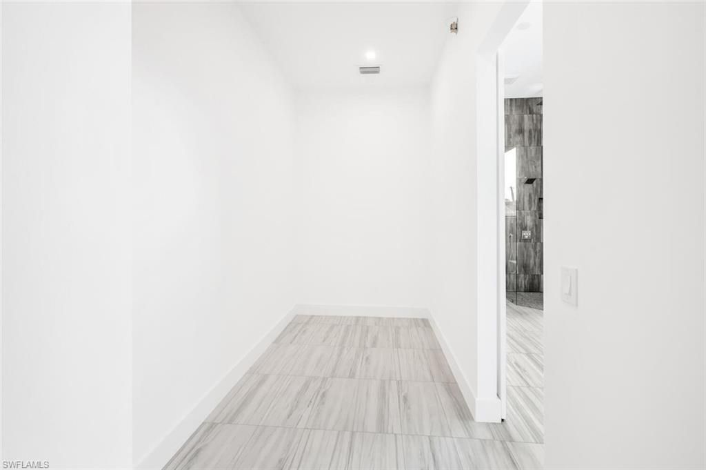 Interior, Recessed Lighting