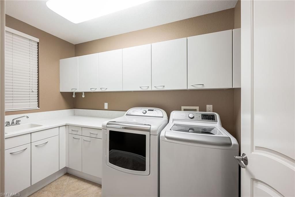 Interior, Washer