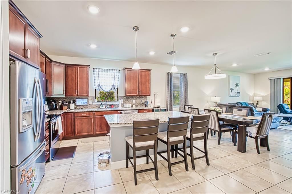 Dining room, Interior, Kitchen, Living room, Pendant Lights, Recessed Lighting