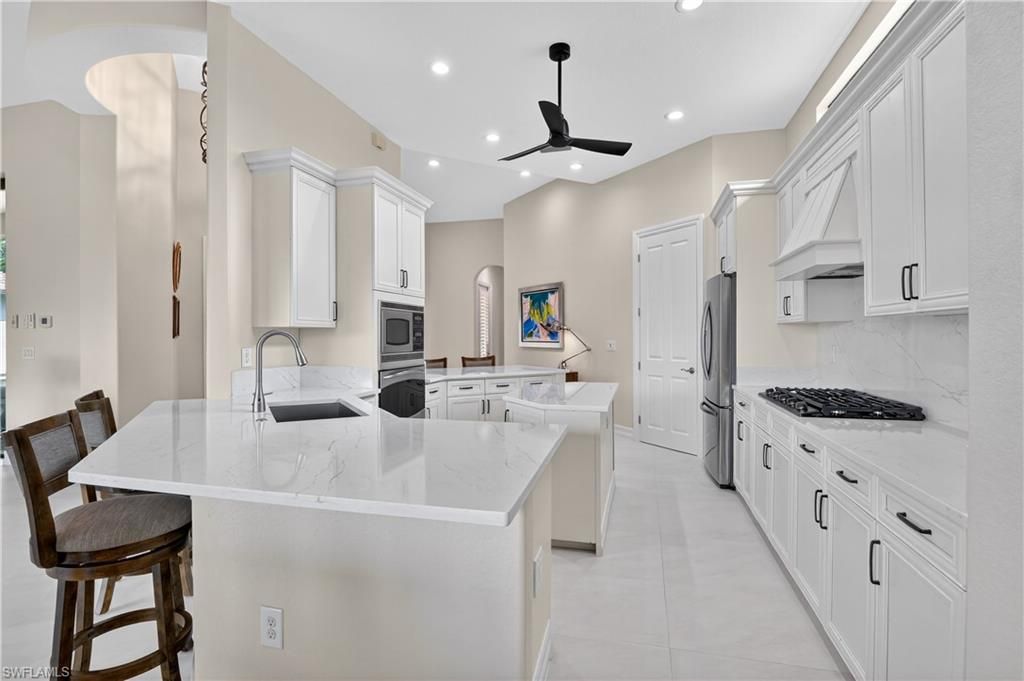 Interior, Kitchen, Recessed Lighting