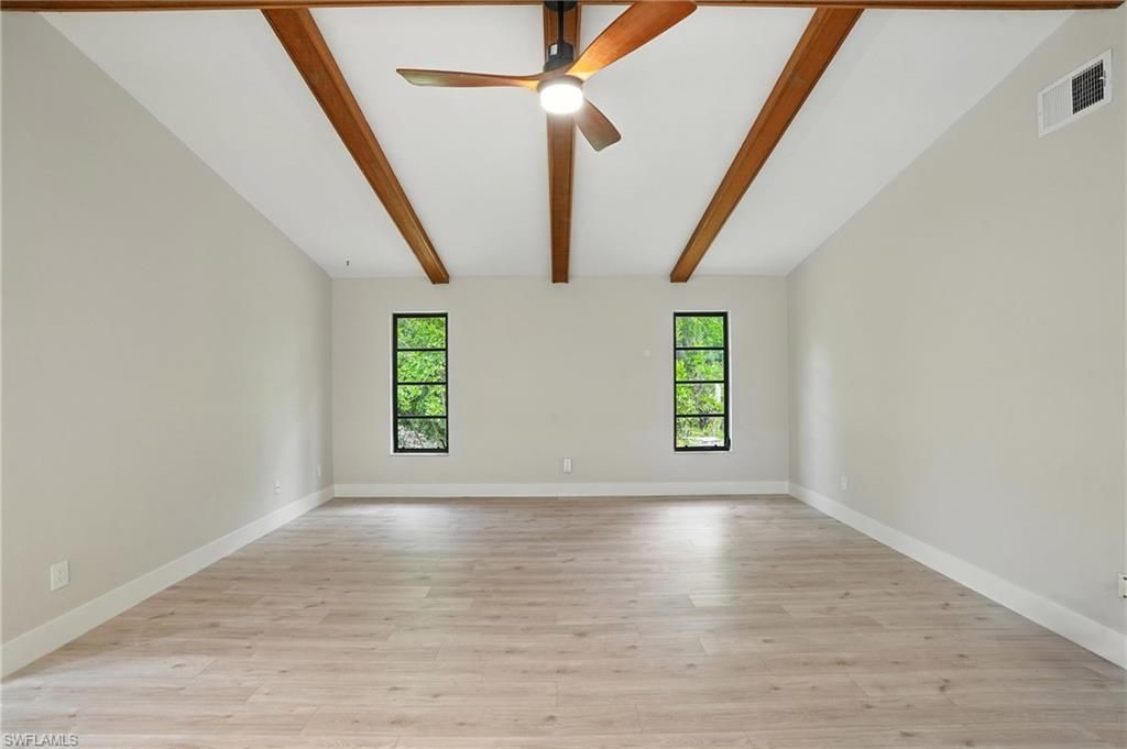 Empty room, Interior, Wooden Beams, Wood Texture Flooring