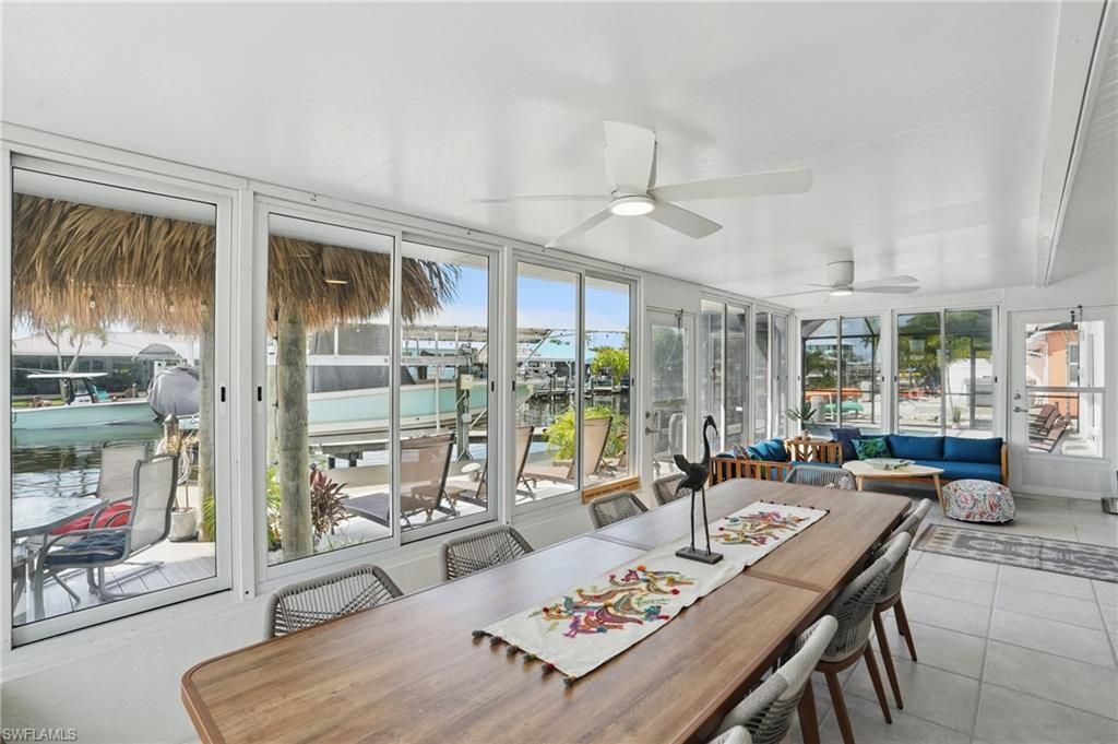 Dining room, Interior, Living room, Sun Room, Water