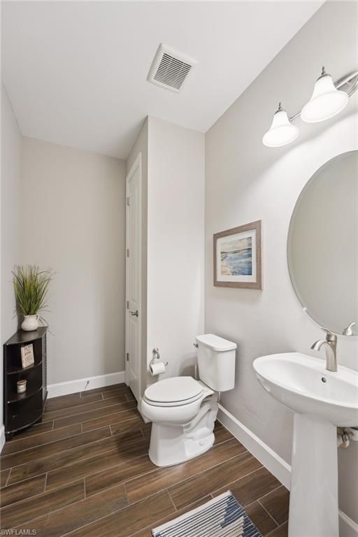 Bathroom, Interior, Wood Texture Flooring