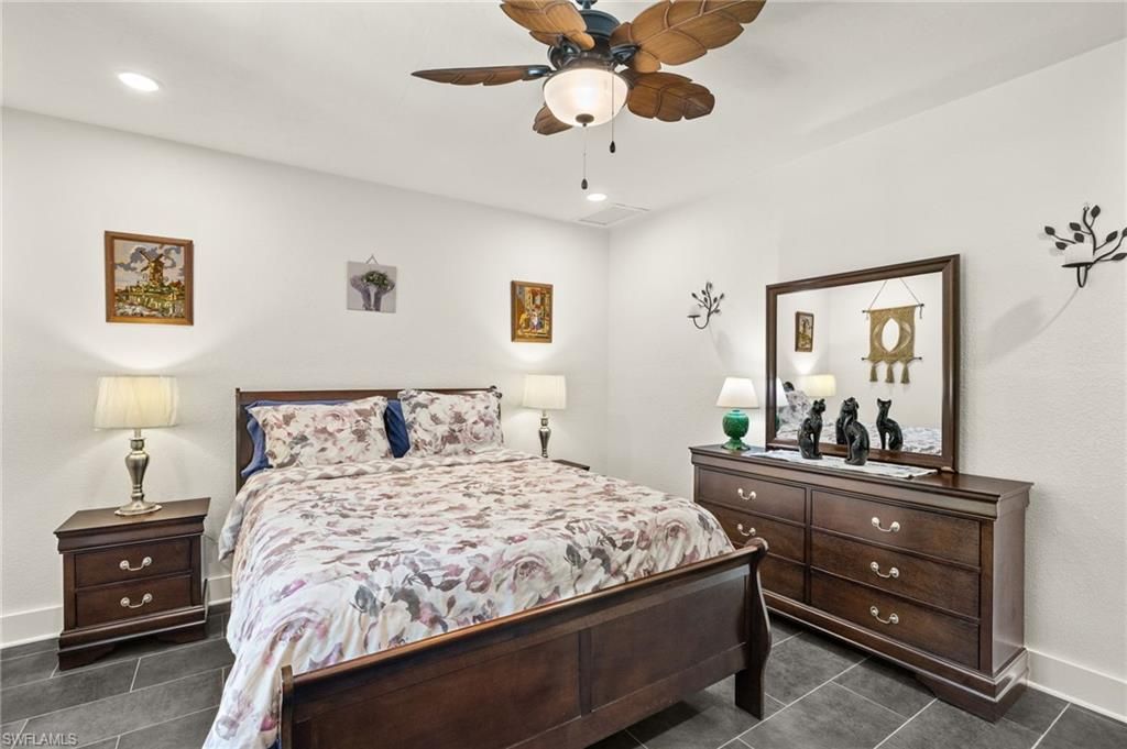 Bedroom, Interior, Recessed Lighting