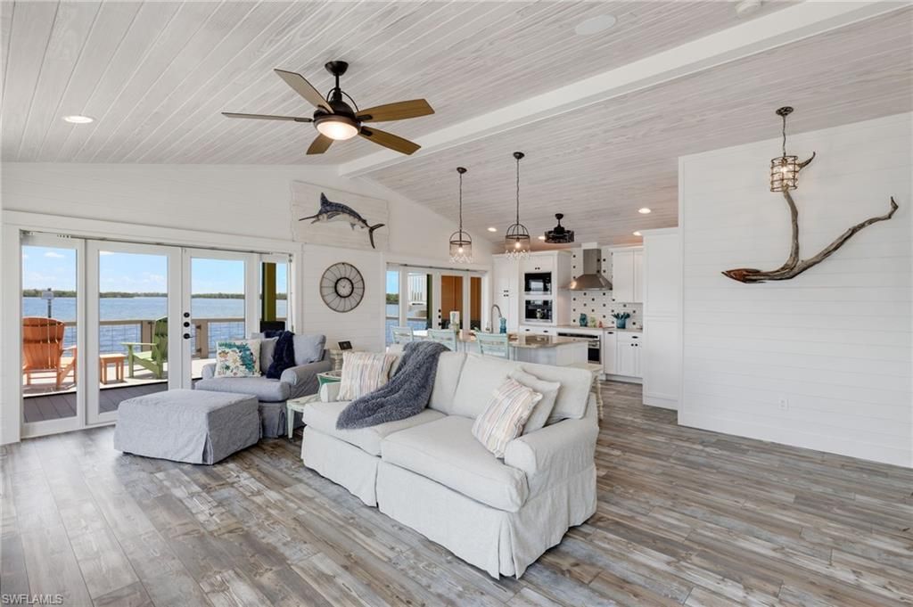 Interior, Kitchen, Living room, Pendant Lights, Recessed Lighting, Water, Wood Texture Flooring