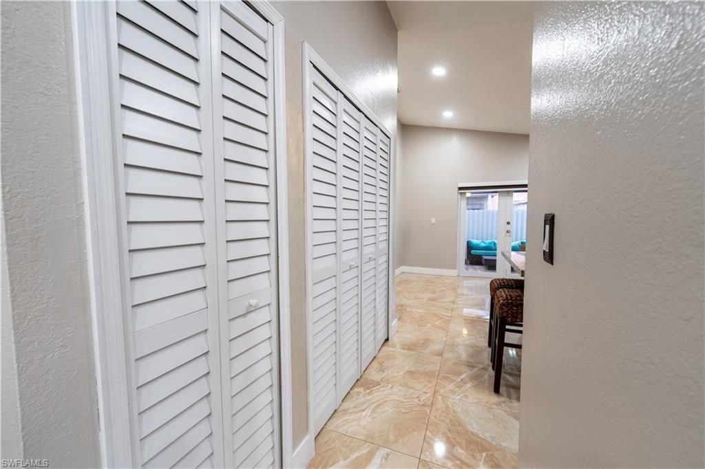 Interior, Recessed Lighting