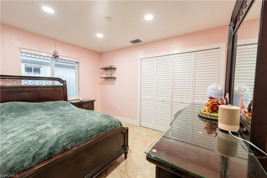 Bedroom, Interior, Recessed Lighting