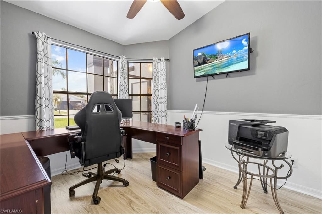 Home Office, Interior, Wood Texture Flooring