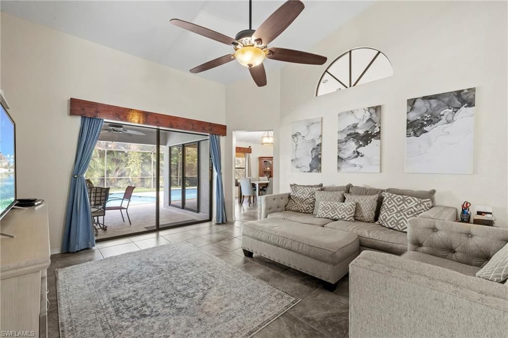 Interior, Living room
